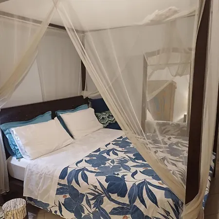 Dante Bed and Breakfast 4*