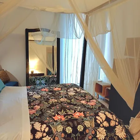 Dante Couette-café 4*